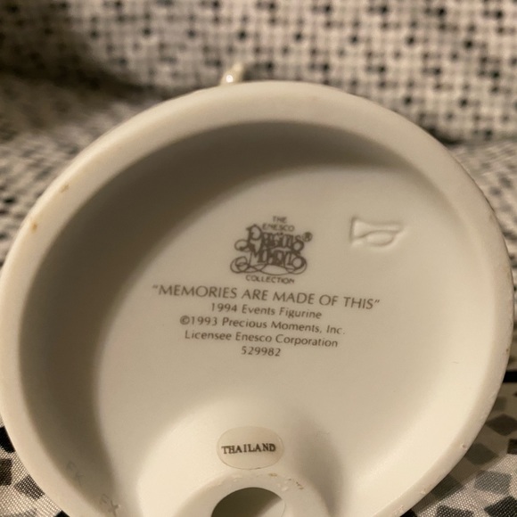 Memories Are Made Of This - Precious Moments - Picture 6 of 6